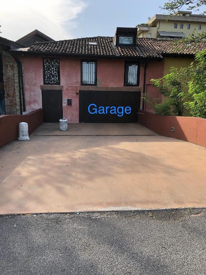 Luxury Industrial Apt Vicino Al Centro Con Garage Brescia Extérieur photo